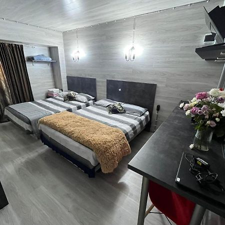 Штефан64 Apartamento Chisinau Exterior foto