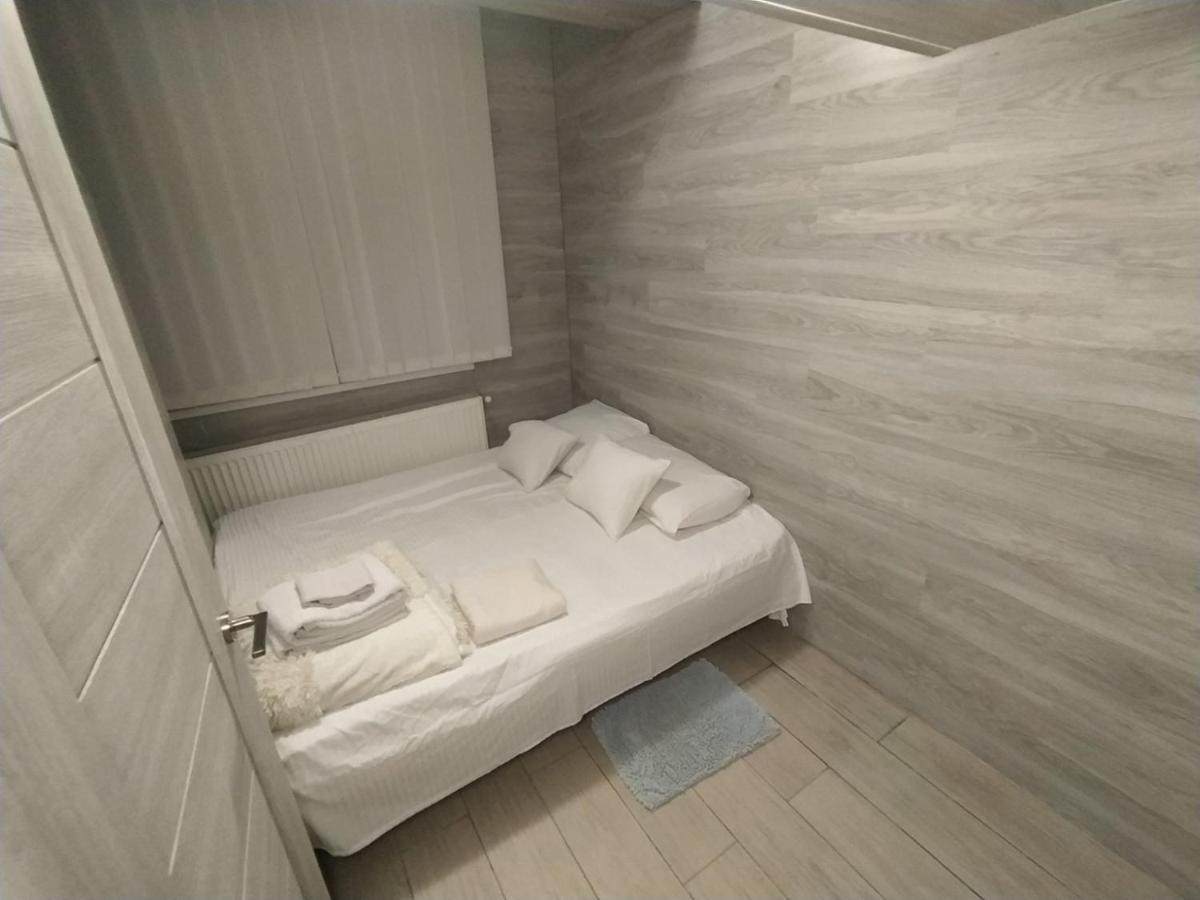 Штефан64 Apartamento Chisinau Exterior foto