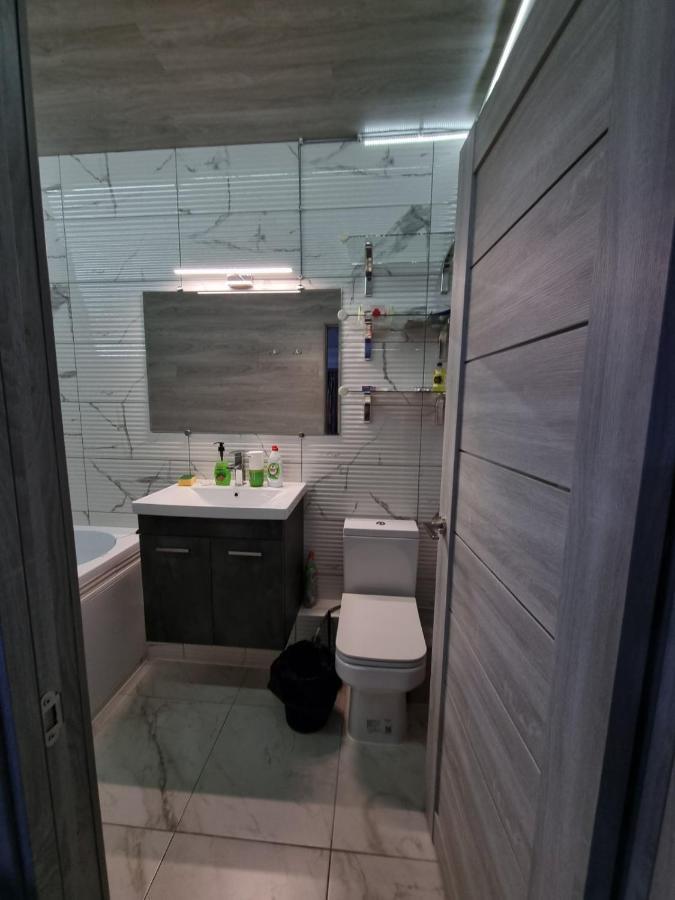 Штефан64 Apartamento Chisinau Exterior foto