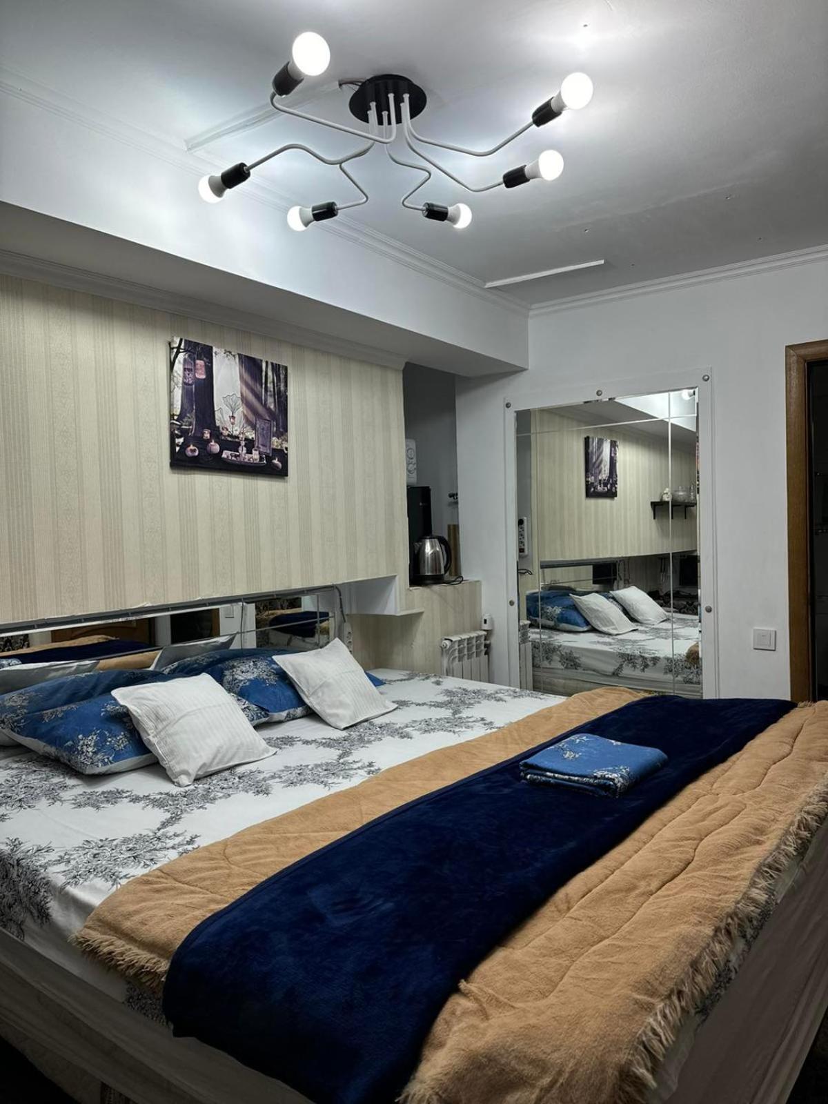 Штефан64 Apartamento Chisinau Exterior foto